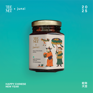 
                  
                    Load image into Gallery viewer, Year of the Snake Celebration Chili Oil Gift Set
                  
                