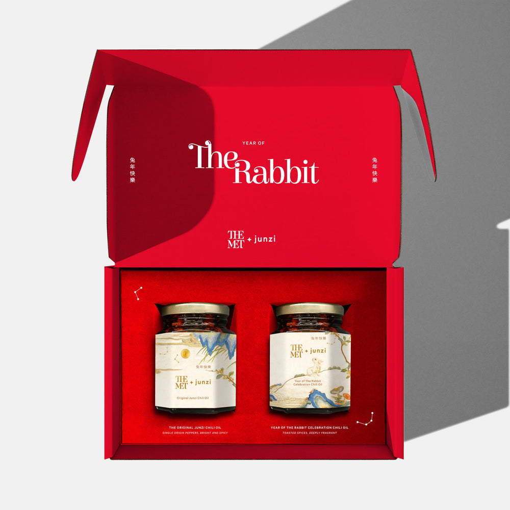 The Met x Junzi Year of The Rabbit Celebration Chili Oil Gift Set